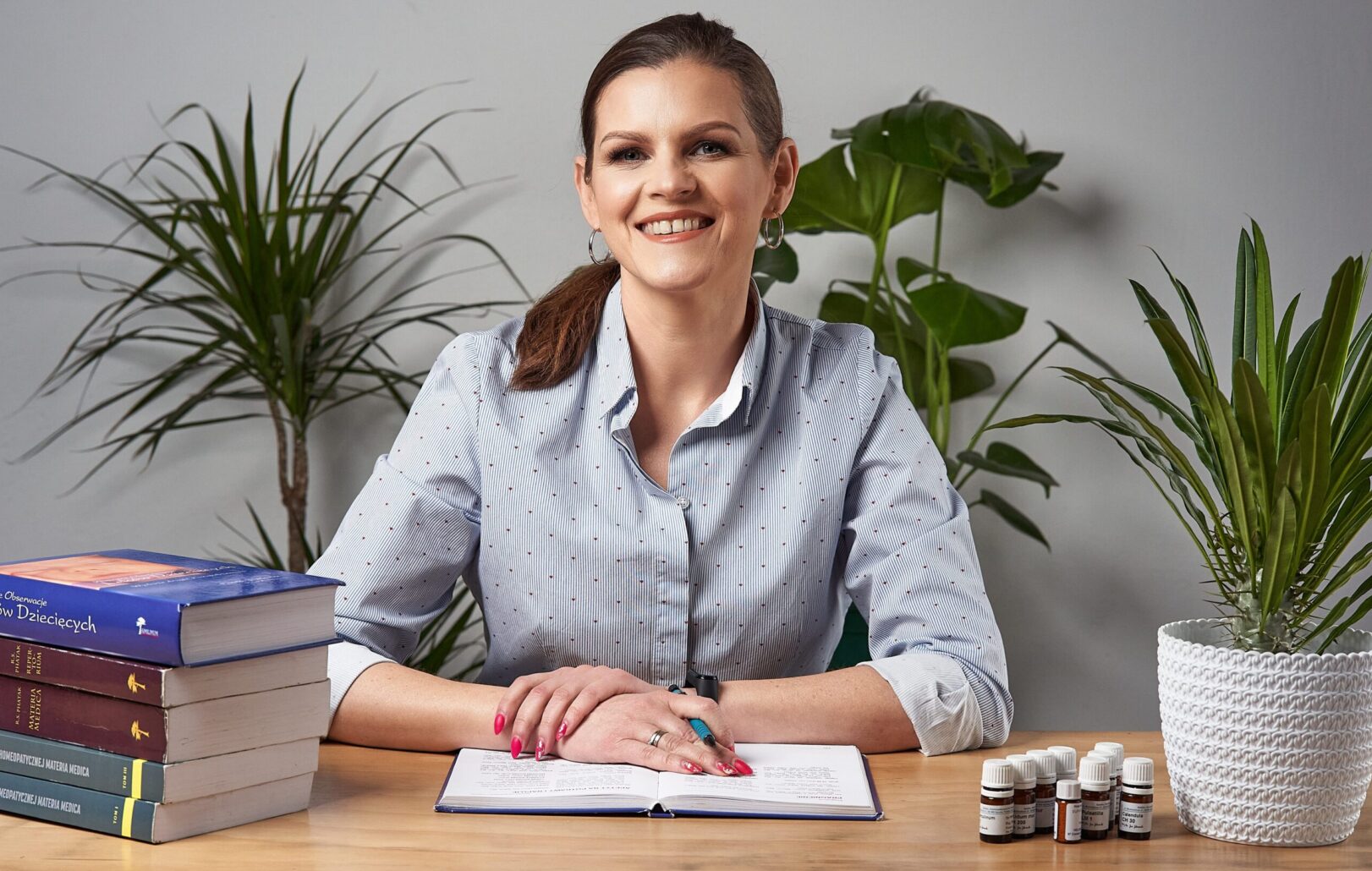 Karolina Knaut w biurze